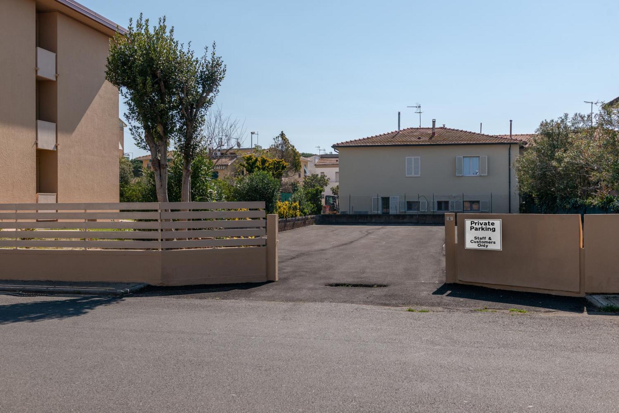 Residence Marina Di Cecina Kültér fotó